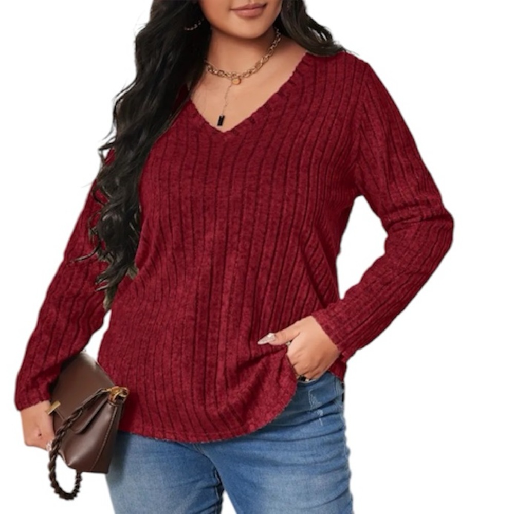 Plus Size V-neck‎ Ribbed Top NWOT
